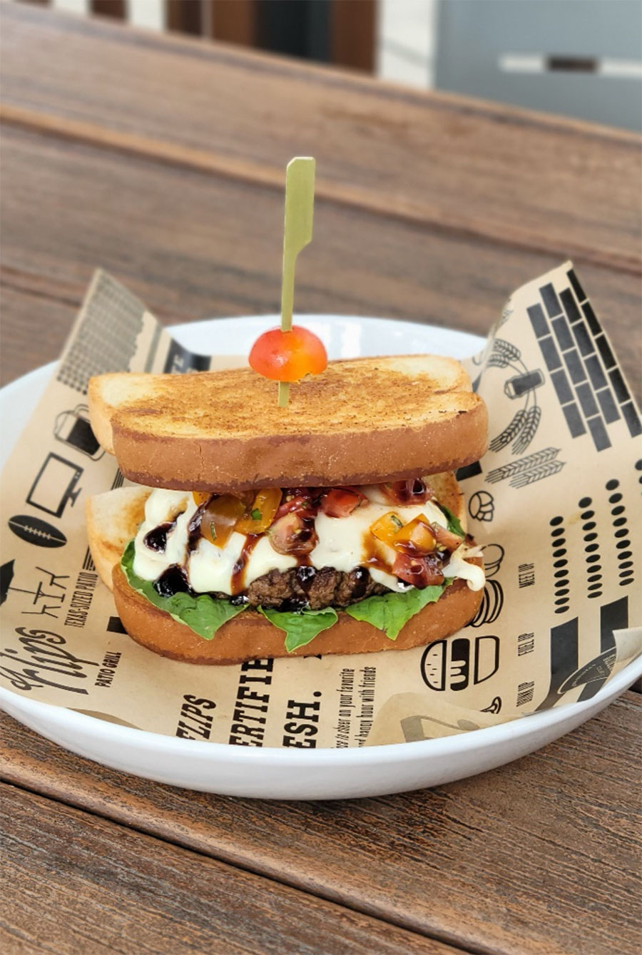 Bruschetta Buffalo Bleu burger